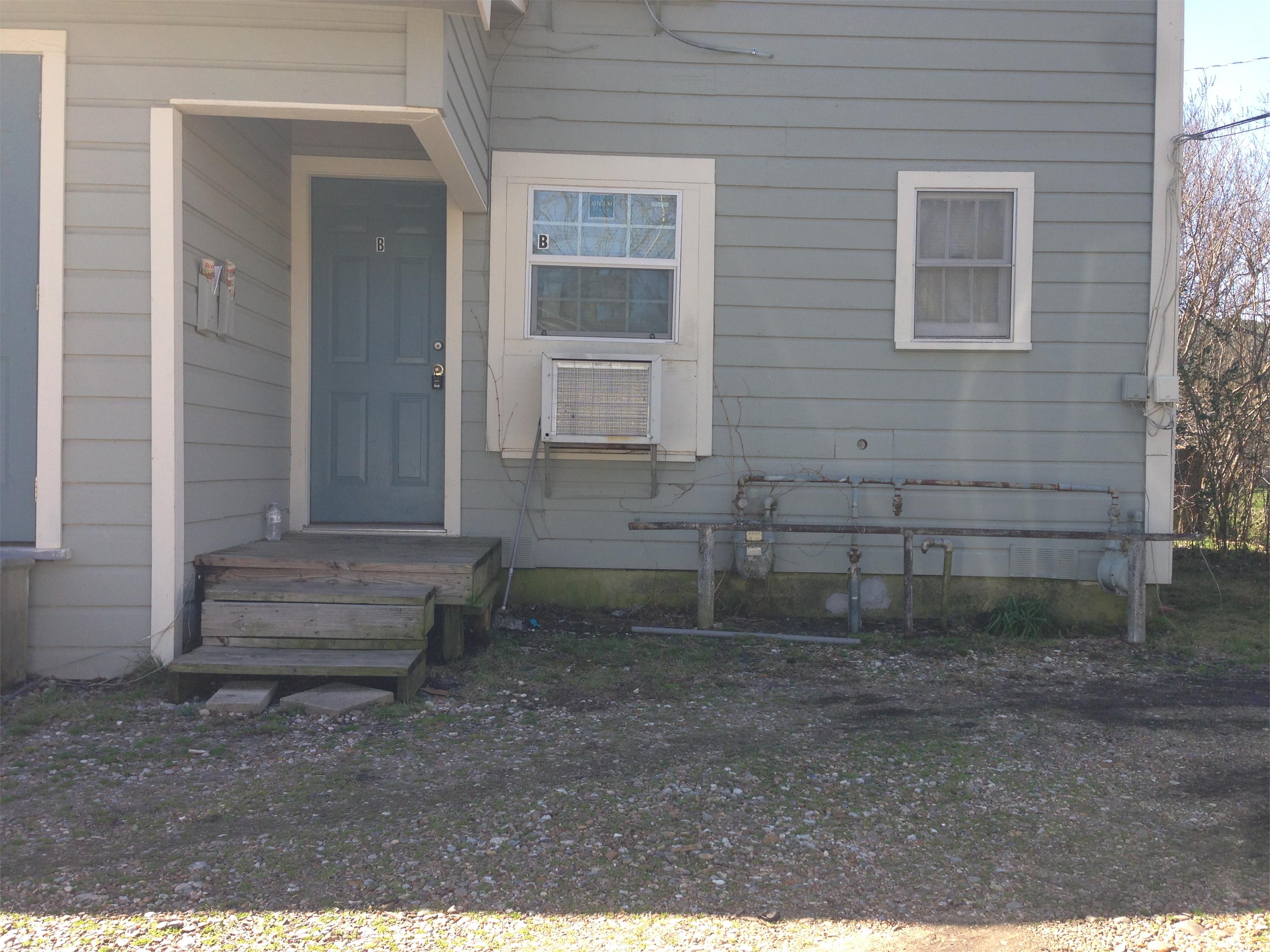 1404 Walnut Street